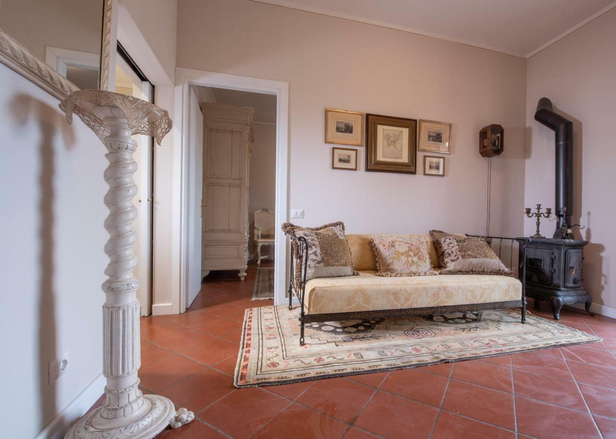 Agriturismo Casale Ugolini Монтеспертоли Экстерьер фото